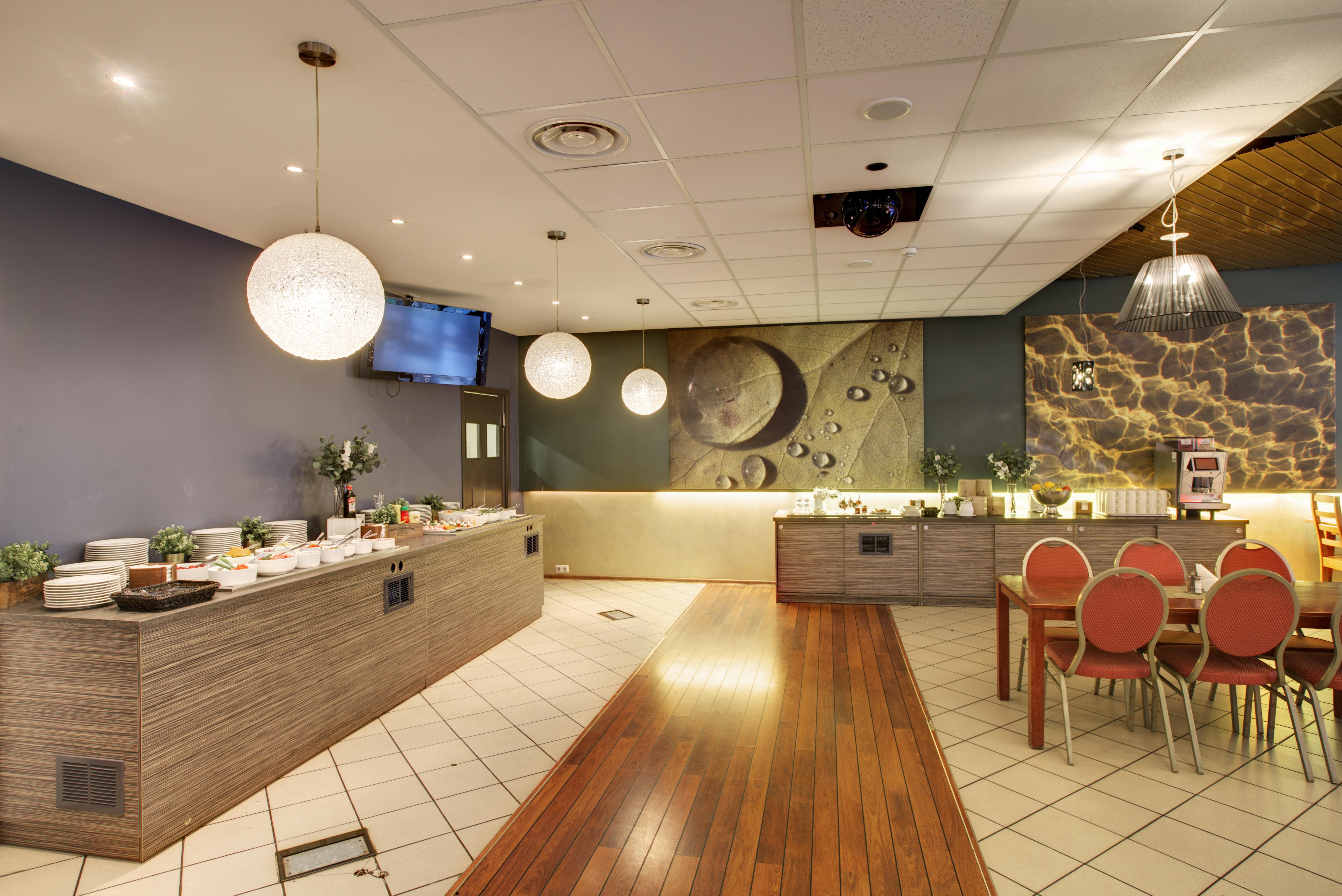Dzingel Hotel 3*