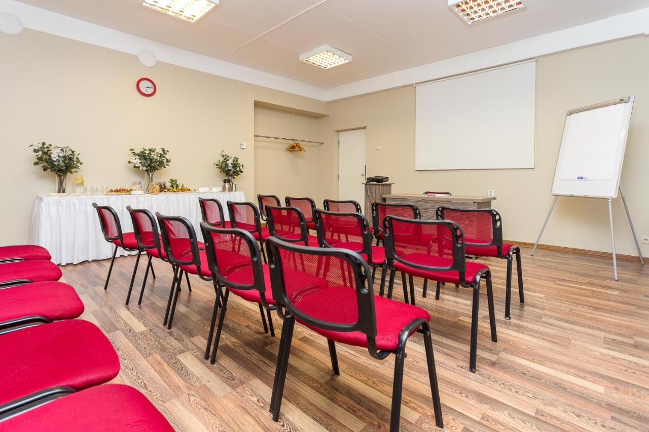 Dzingel Hotell